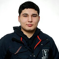 REISSWOLF Apprentice Zoran Oezap